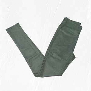 New Without Tags ALL WORTHY Hunter McGrady The Ultimate Faux Leather Leggings